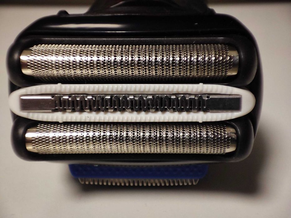 Электробритва Braun Series 3 330s-4 отличное состояние Германия