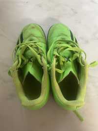 Turfy adidas r.32