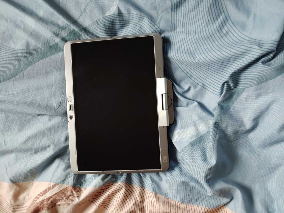 сенсорный элитбук HP-2730 p  поворотный экран ips