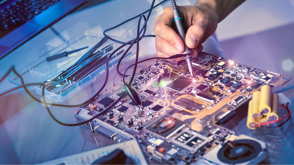 Serwis elektroniki samochodowej ECU,ABS, laptopy, konsole