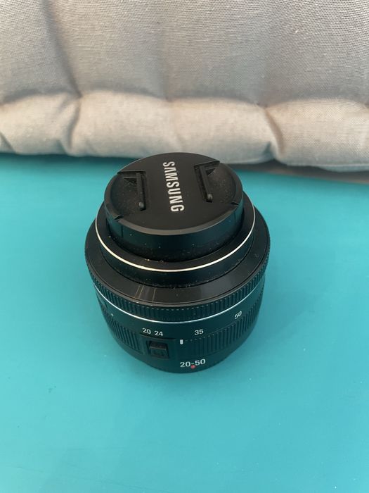 Samsung NX2000 Mirrorless - Perfeita para Viagens e Redes Sociais