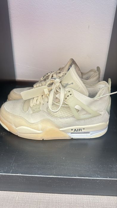 Tenis jordan 4 offwhite