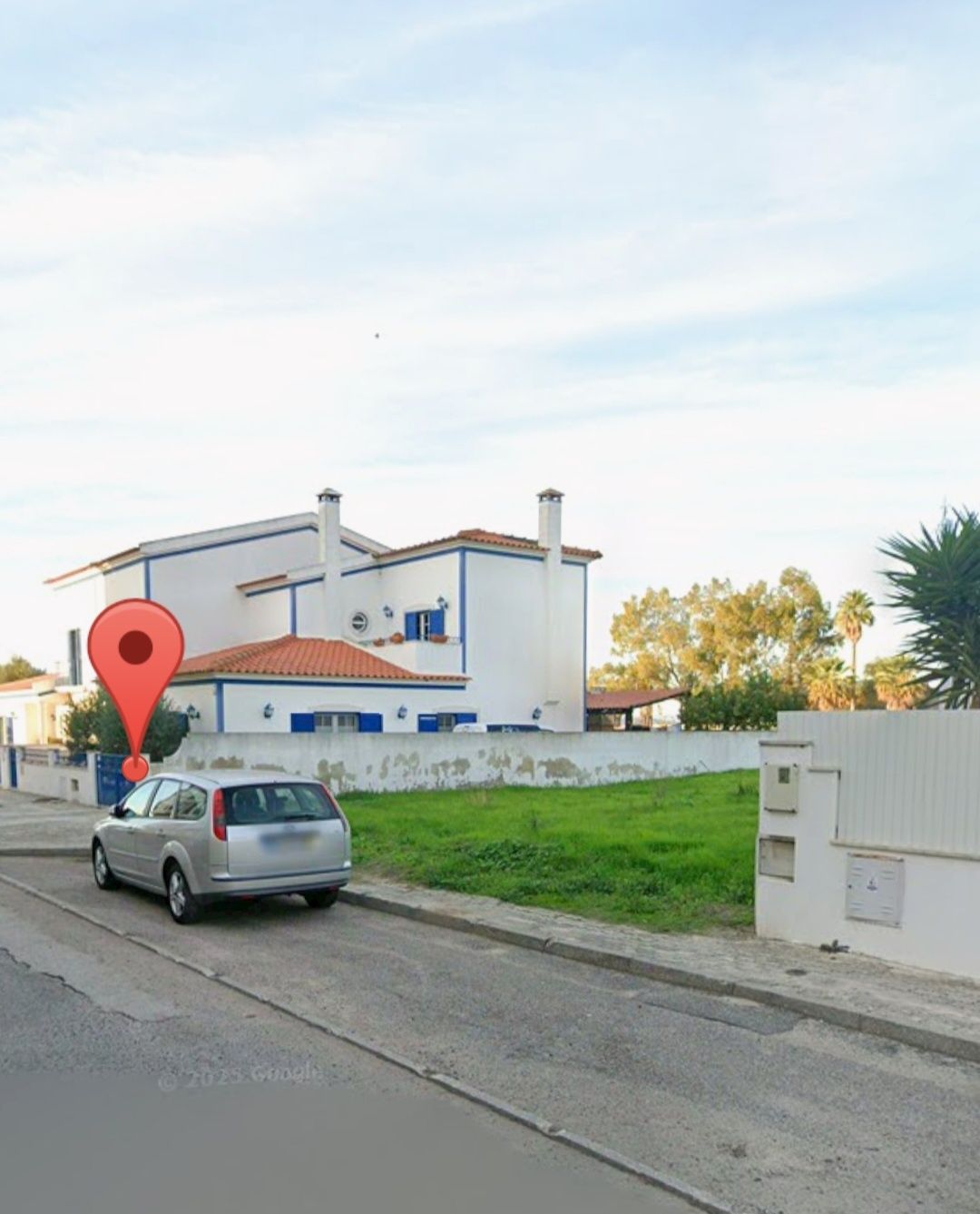 Lote de terreno para construção em Almeirim com projecto