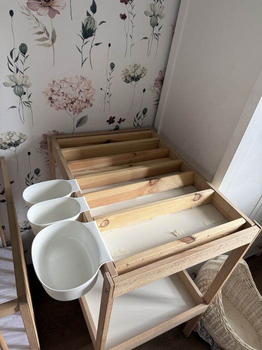 Łóżeczko z materacem i przewijak Ikea Sniglar