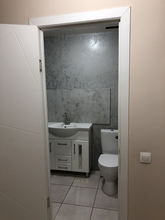 Продаж приміщення/офісу/магазину.