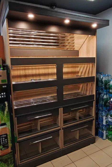 Regal na pieczywo do samoobsługi