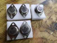Tranzystor NPN MJ802G lub MJ11016G firmy ONSEMI