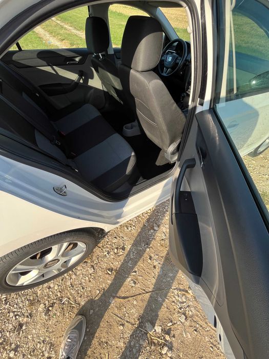 Seat Toledo IV,  nowe ubezpiecznie