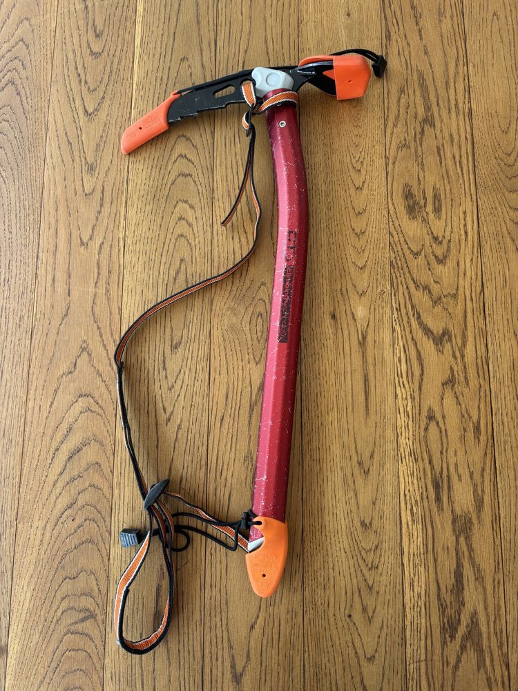 Sprzedam używany czekan climbing trchnology