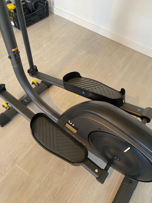 Máquina de ginástica elíptica