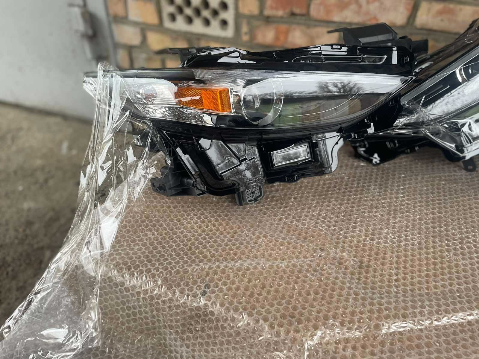 Фары Full LED с блоками Mazda 3 2019 2020 2021 2022 2023 2024 фара