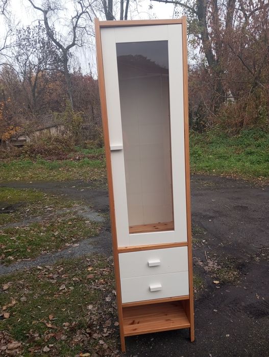 Szafka słupek stan bardzo  dobry-