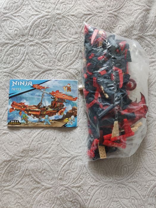 Конструктор Корабель NINJa 76153 + 4 фігурки