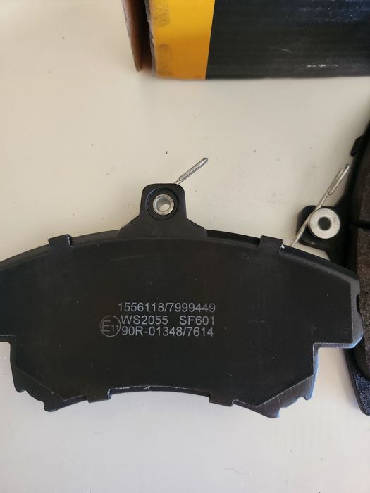 Pastilhas de travão dianteiras para Smart Foufour.(descrição abaixo).)