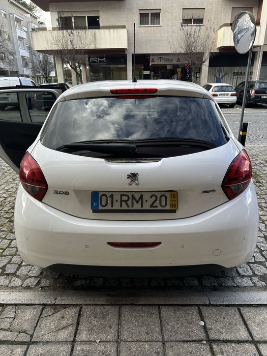 Peugeot 208 1.2 Puretech Style