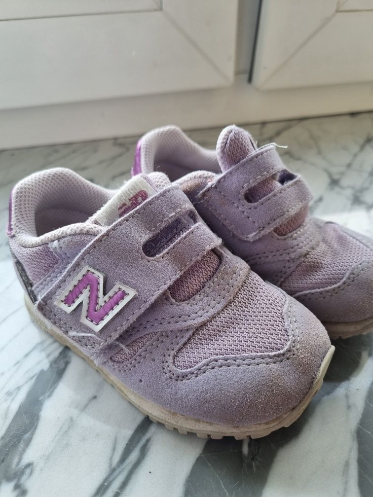 Buty NEW BALANCE r. 21.5 fiolet