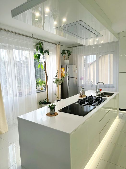 Продаж будинку у мальовничому Брюховичі, 10 хв. до пр. Чорновола