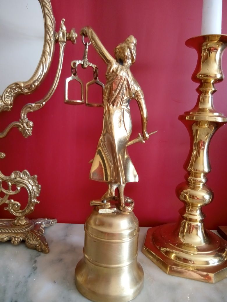 Статуэтка из бронзы Богиня правосудия Фемида Virtus, Испания.