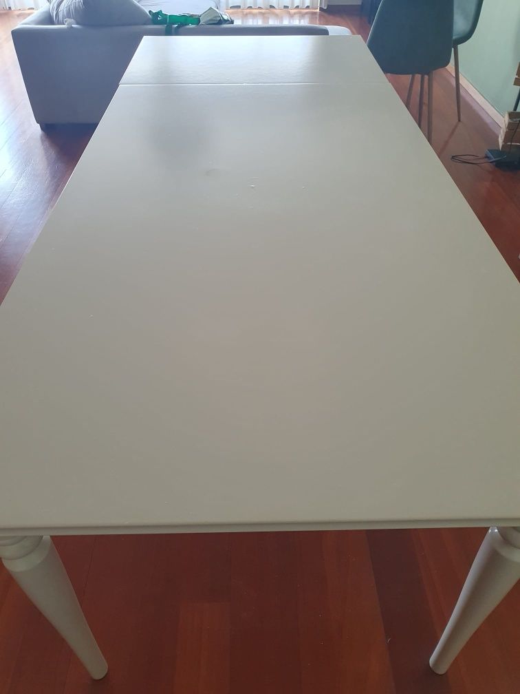 Mesa jantar ingatorp extensível