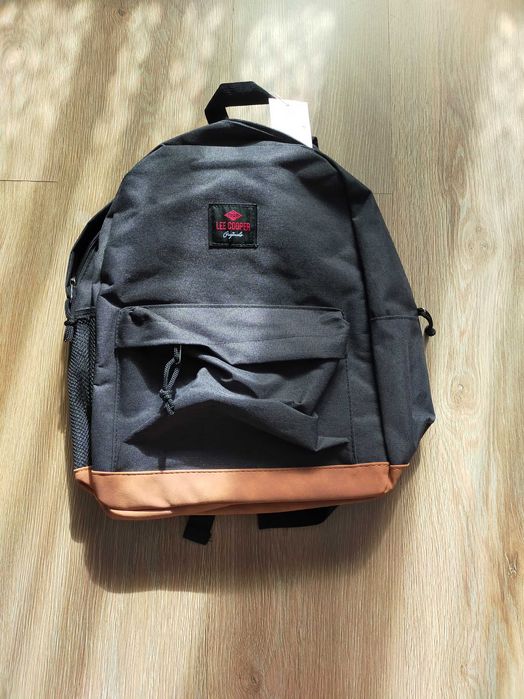 Oryginalny plecak Lee Cooper lekki szary dwa zamki + miejsce na bidon