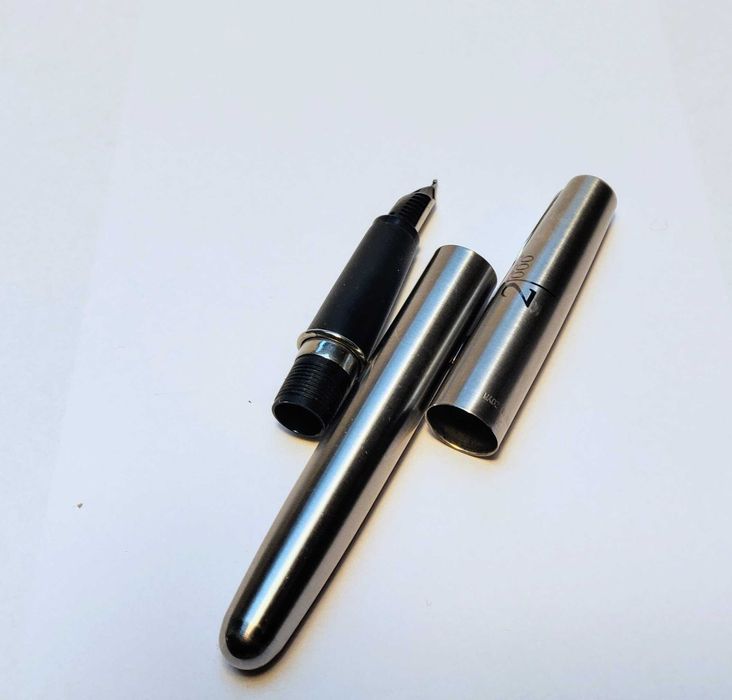 Stalowe pióro wieczne Parker Frontier Greenwich Meridian 2000