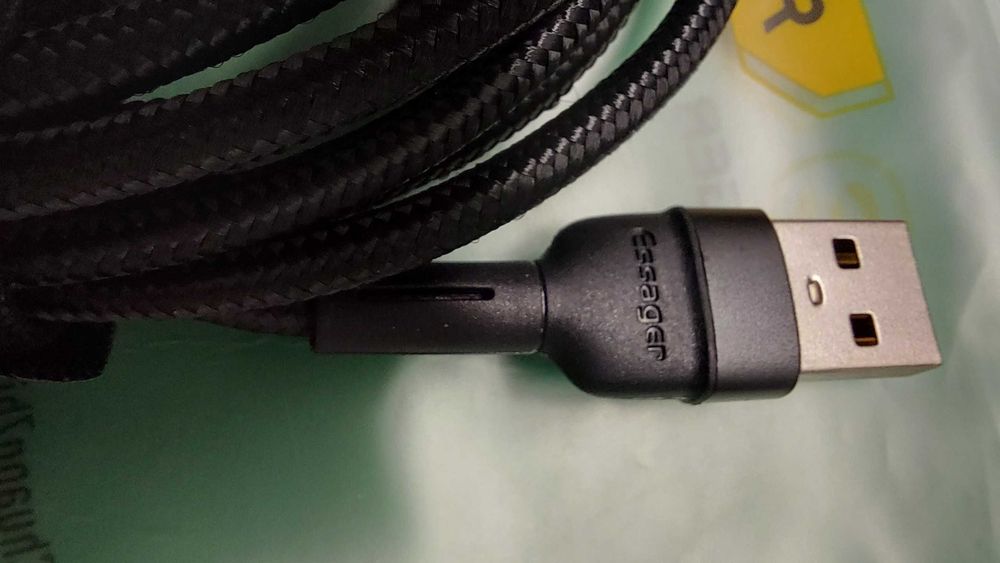 USB-C Cable, 2 Meters, New64309852919042122