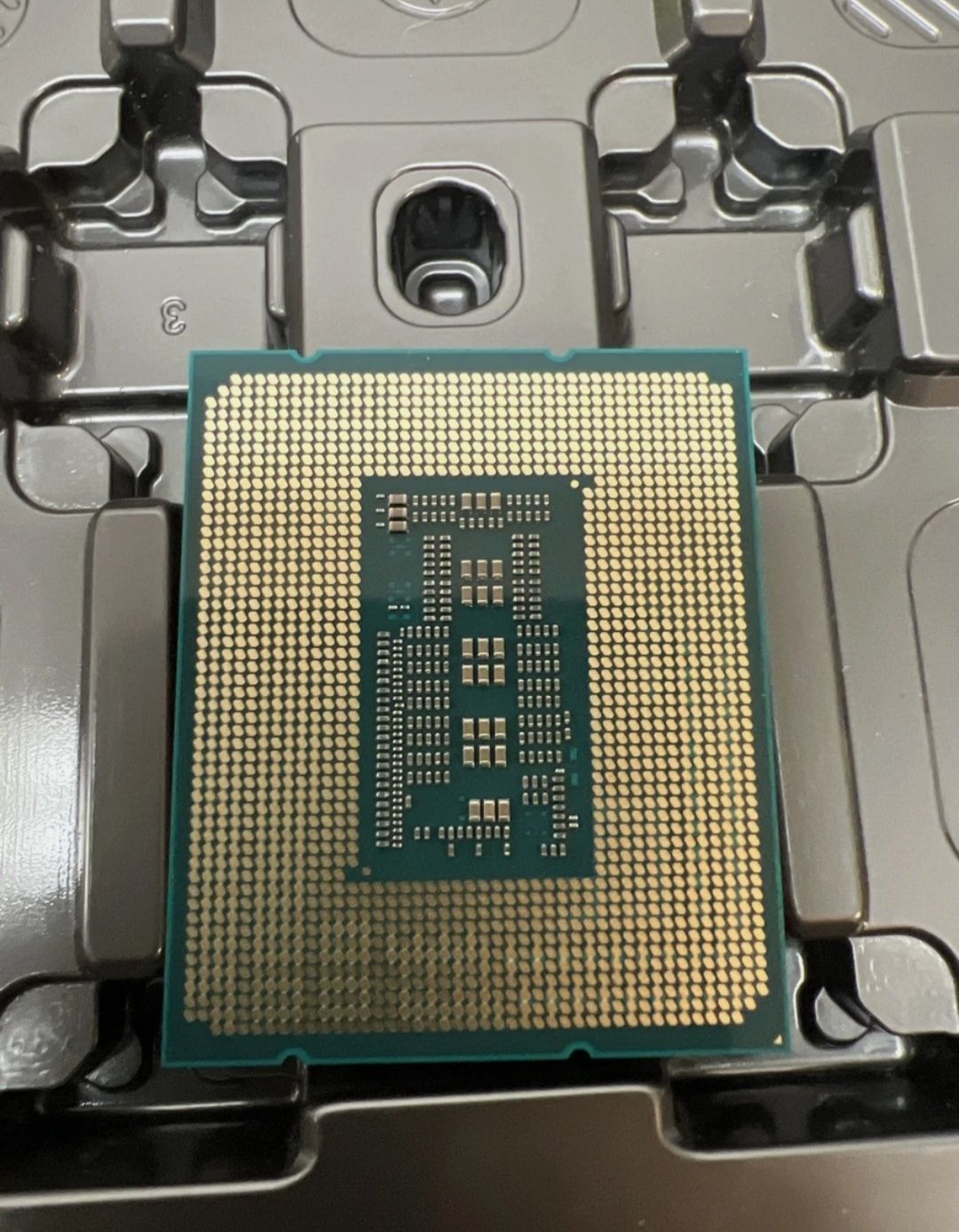 Intel Core i7 (14ª Geração) i7-14700T NOVOS