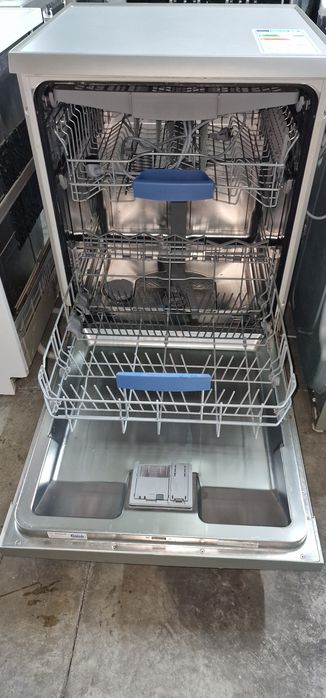 Maquina loiça BOSCH inox A++