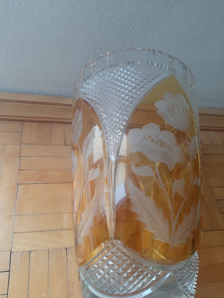 Kryształ kolorowy z czasów PRL-u - wazon duży, wysokość 25 cm