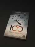 Livro "Os 100" de Kass Morgan