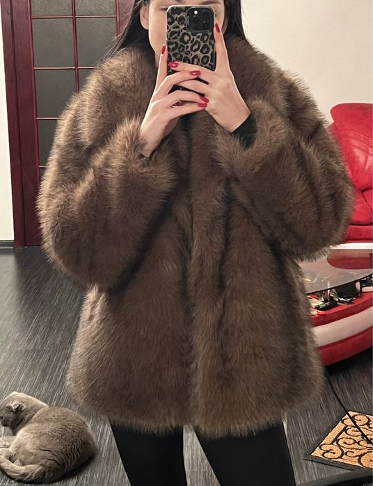 Еко шубка шоколадного кольору в стилі ZARA