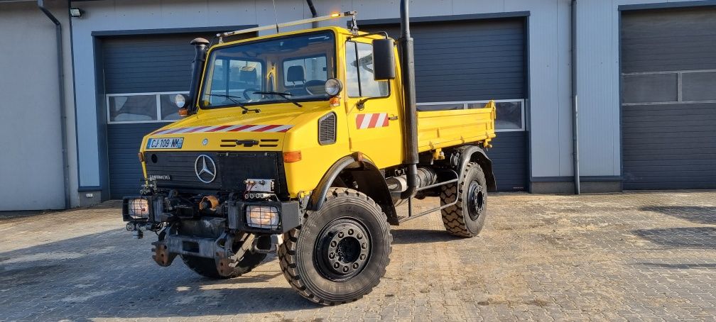 Unimog u1650 z 1998r.  Kiper , kosiarka, piaskarka, pług