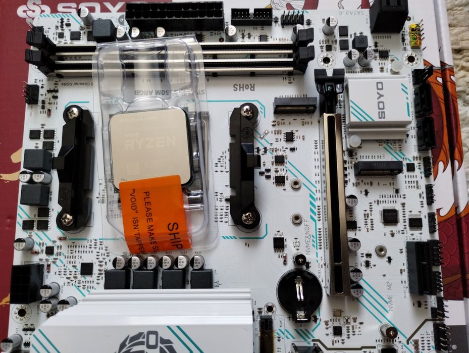 SOYO B550M ARGB + Ryzen 5 5600 (6/12 3.5-4.4GHz) + 32GB DDR4 3600MHz