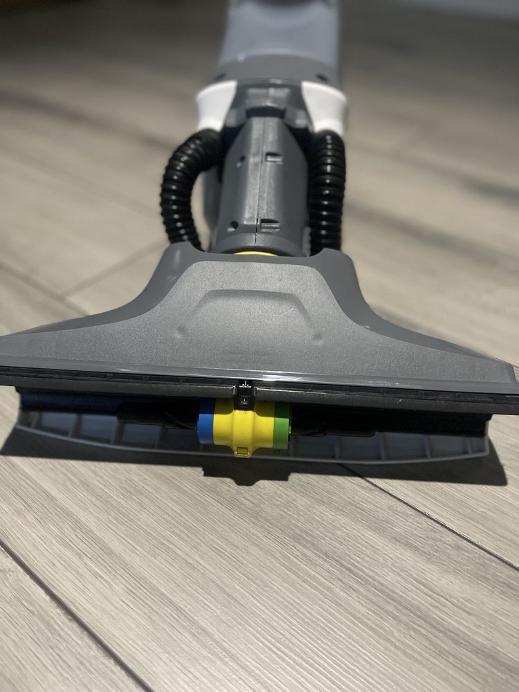 KARCHER FC 5 PREMIUM Миючий ручний пилосос підлогомийна машина