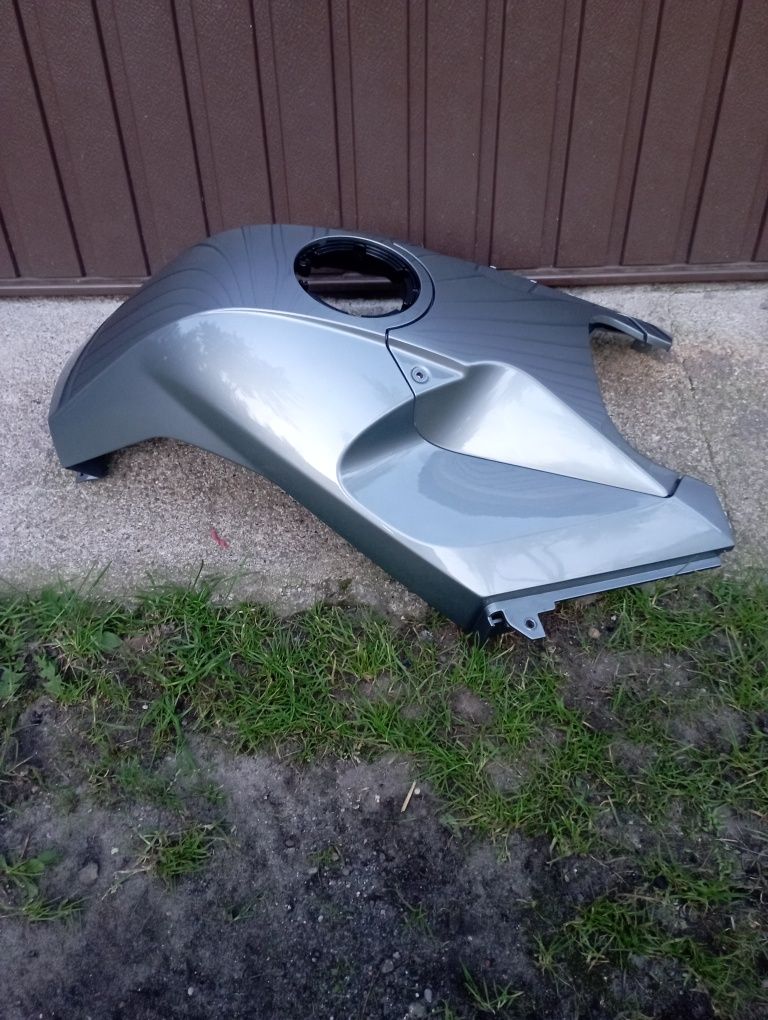 Nakładka,plastik zbiornika paliwa Bmw K1200GT 06/08r