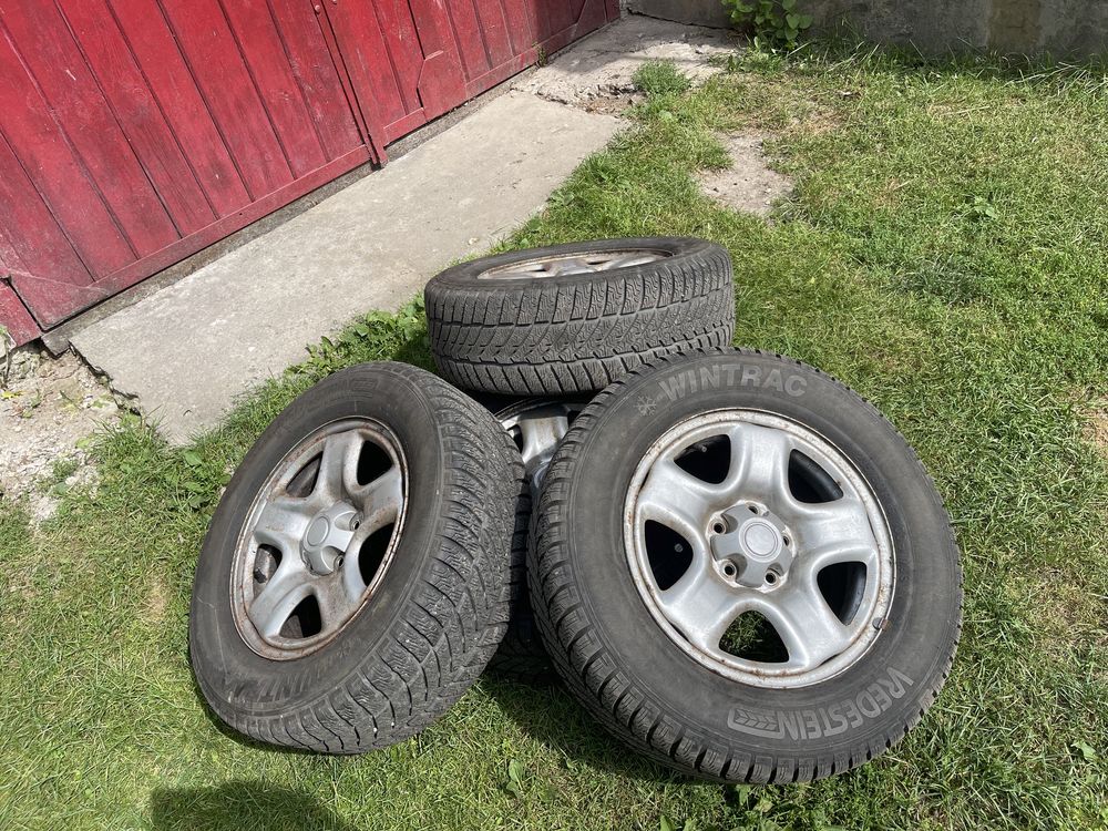 235 60 16 колеса резина диски Рав4 Toyota RAV 4 Vredesten 235/60r16