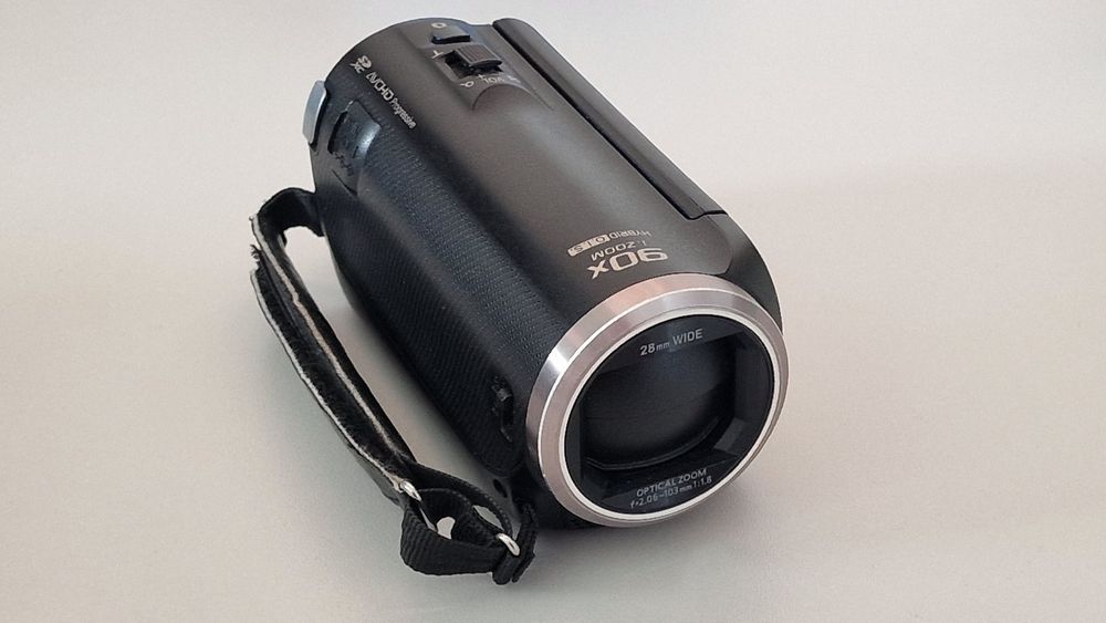 Nowa kamera Panasonic HC-V180 90x ZOOM FULL HD