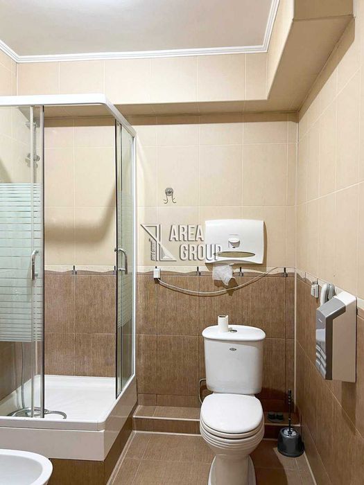 Центр! 1-кімнатна квартира-студія з ремонтом в самому центрі міста