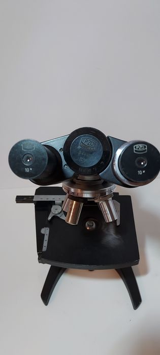 Mikroskop laboratoryjny PZO