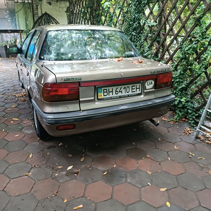 Митсубиси Лансер
