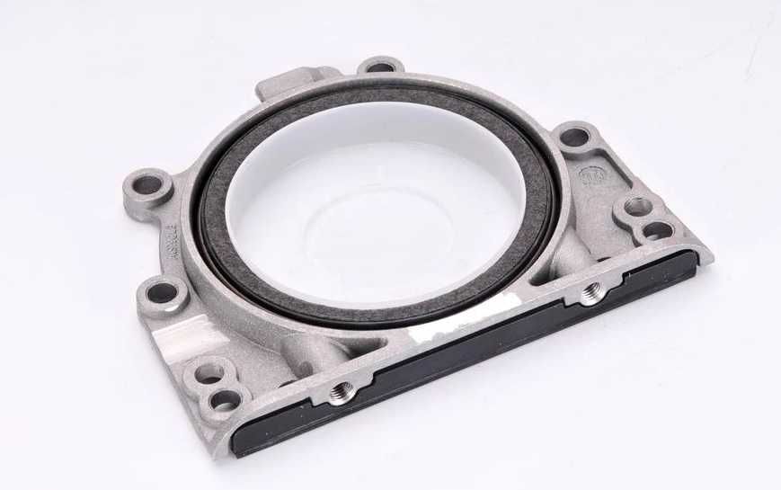 Сальник двигателя VAG 1.6/1.8/2.0 REAR с 1998-и выше,в корпусе, с PTFE
