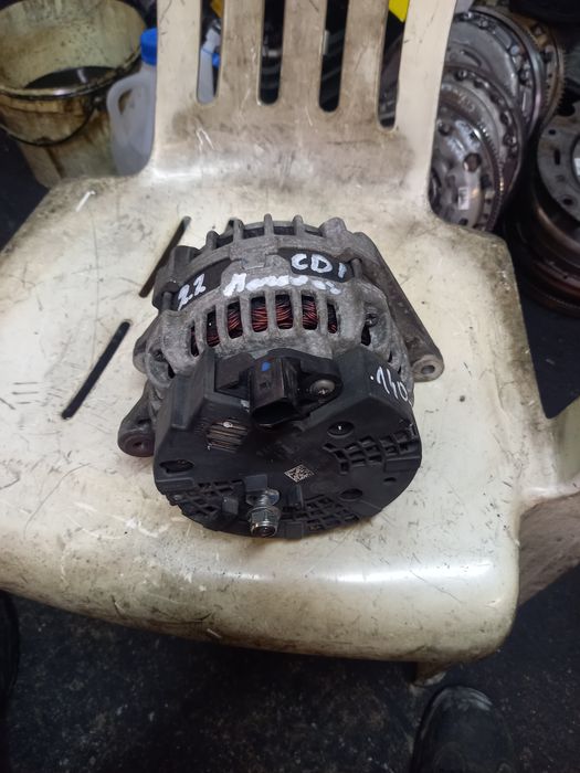 Alternator mercedes 2.2 cdi sprawny kompletny