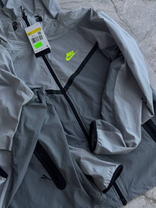 Кофта Nike Tech Woven оригінал ,розмір М