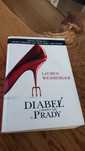 Diabeł ubiera się u Prady     Lauren Weisberger