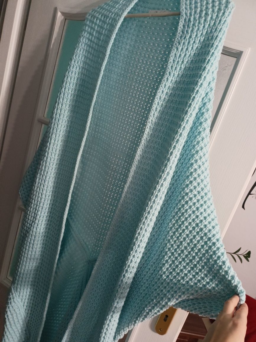 Sweter nowy długi