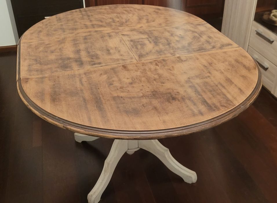 Mesa antiga pé de galo