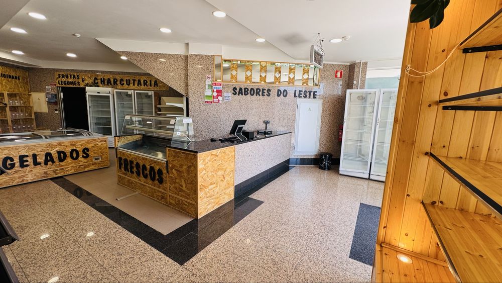 Trespasse loja-mercearia , ou alugo !
