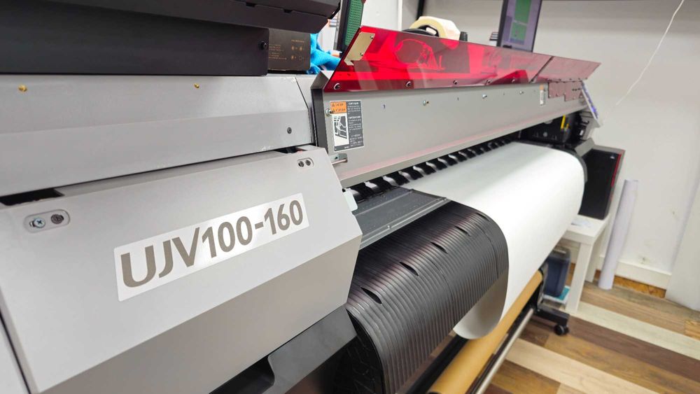 Ploter de impressão UV - MIMAKI UJV100 160 - pouco uso - iva incluído