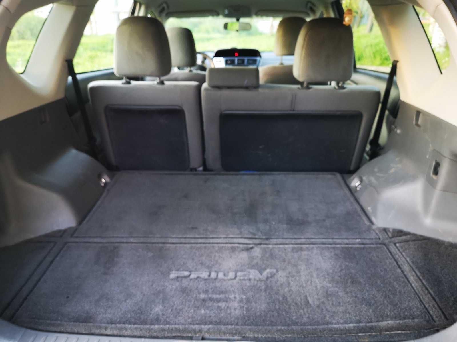Оренда для таксі Toyota Prius V Приус долгосрочная аренда авто гибрид