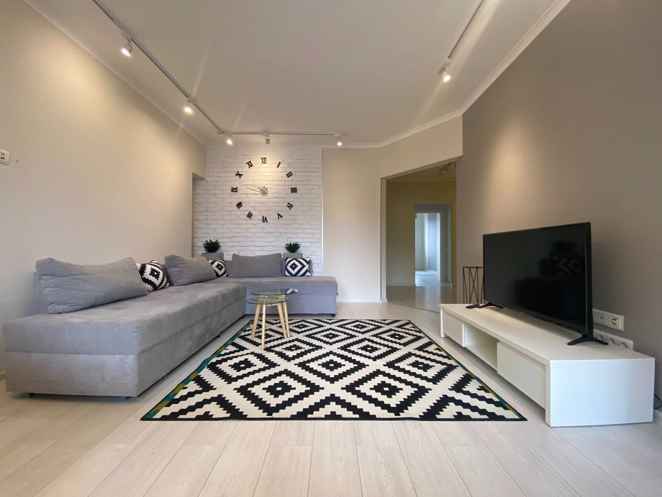 Стильна квартира. Коперника, 3, центр, 3 кімнатна 101м2